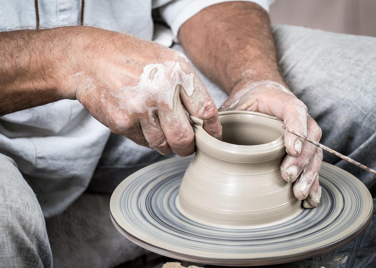 Hands that make things